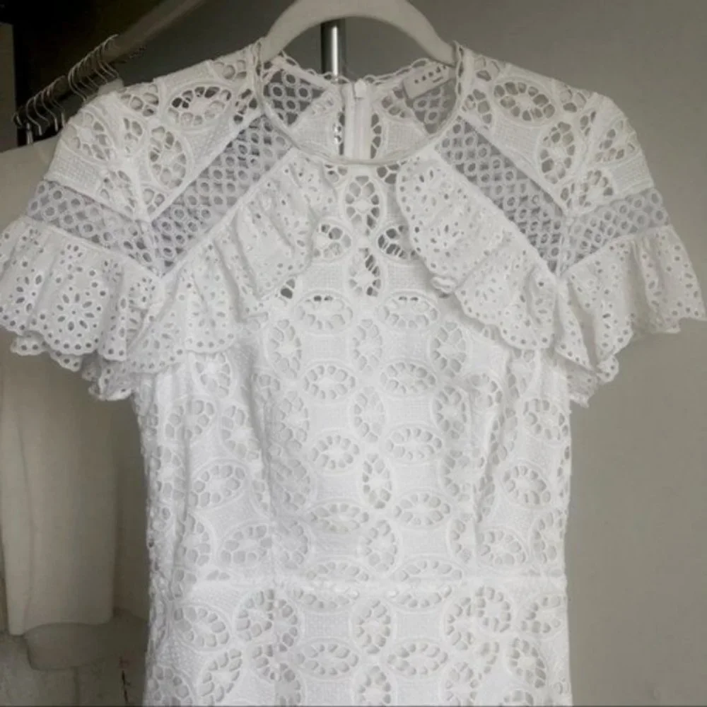 Sandro ✨ Ruffles and Lace Mini dress - Picture 7 of 10